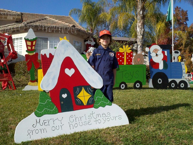 Santa and his elves (Pack 346) collecting donations today