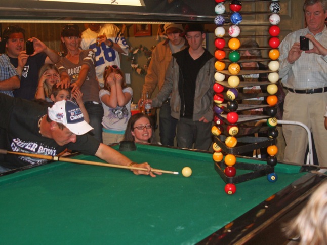 Chef Anton breaks world record with pool shot